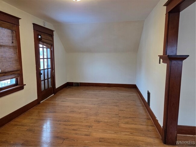 Building Photo - 212 Newburgh Ave