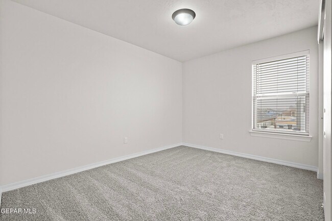 Building Photo - 5004 Alyssa Jade St