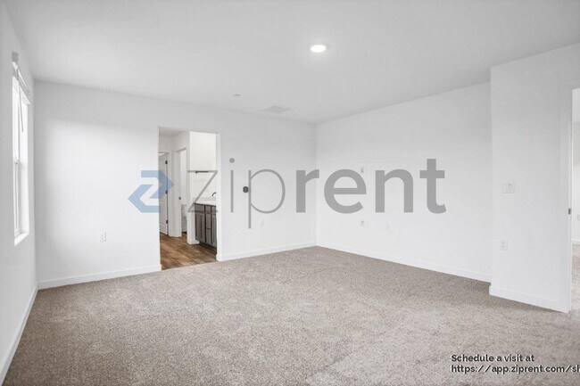 Building Photo - 4654 Sami Jo Dr