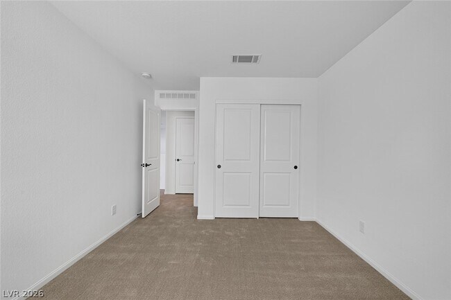 Building Photo - 9514 Wayfarer Seek Ct