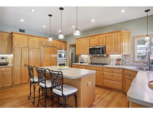 Building Photo - 16596 Gunflint Trail