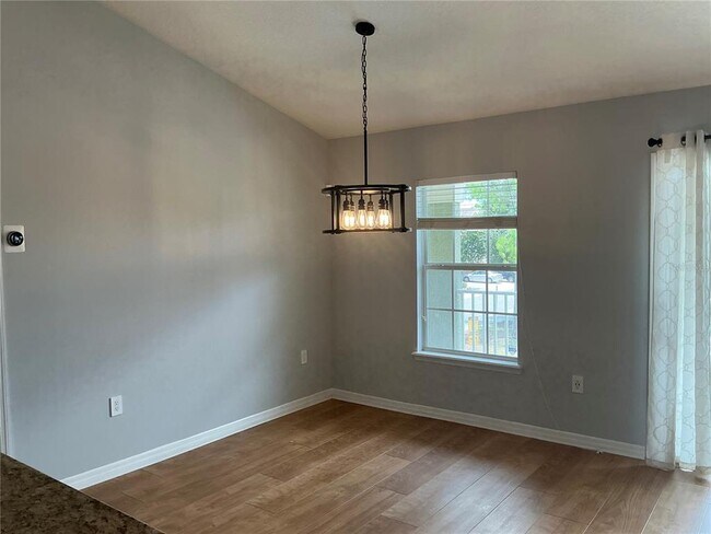 Building Photo - 7001 Interbay Blvd
