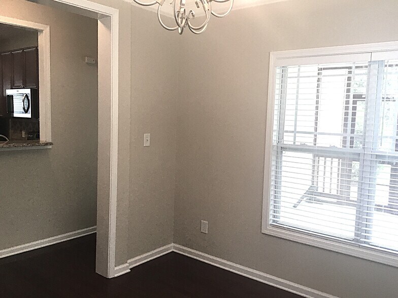 Building Photo - 3204 Neuse Crossing Dr
