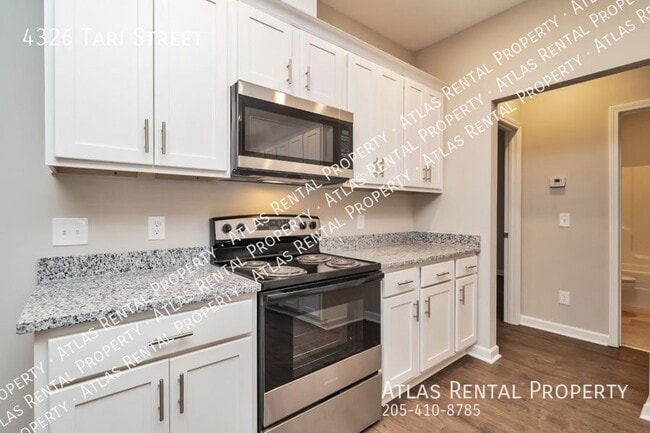Building Photo - 4326 Tari St