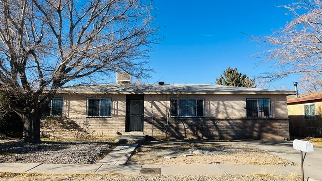 Building Photo - 8709 Shone Ave SW