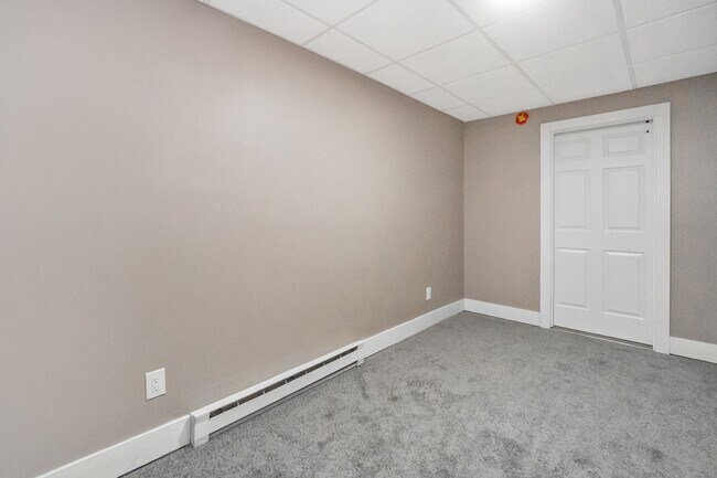 Building Photo - 2269 Pennsylvania Ave