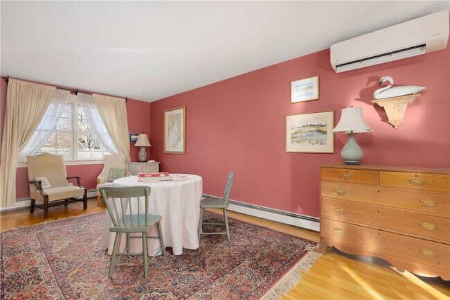 Building Photo - 9 White Terrace