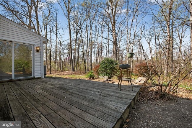Building Photo - 21733 Oatlands Rd