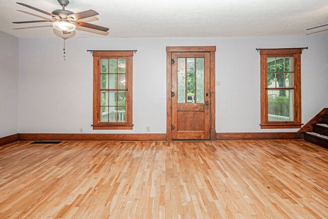 Building Photo - Please View 3D Virtual Walk-Through Before...