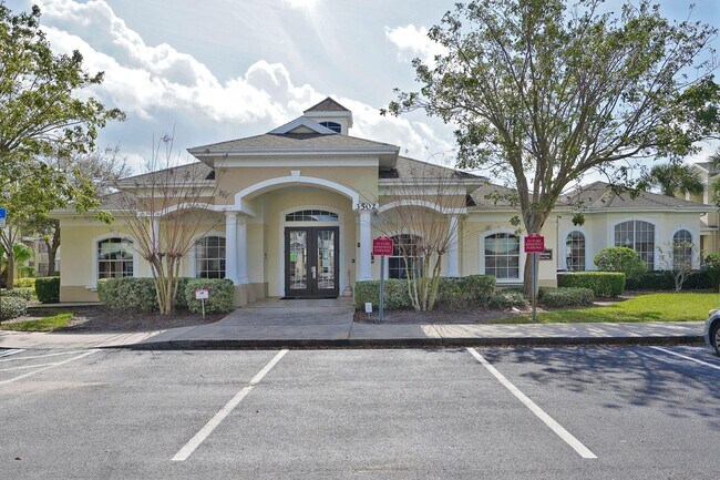 Building Photo - 3562 D'Avinci Way