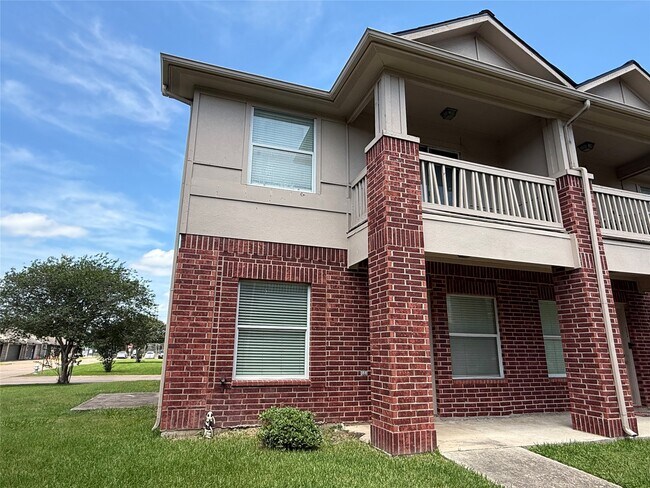 Building Photo - 1625 Townhome Ln