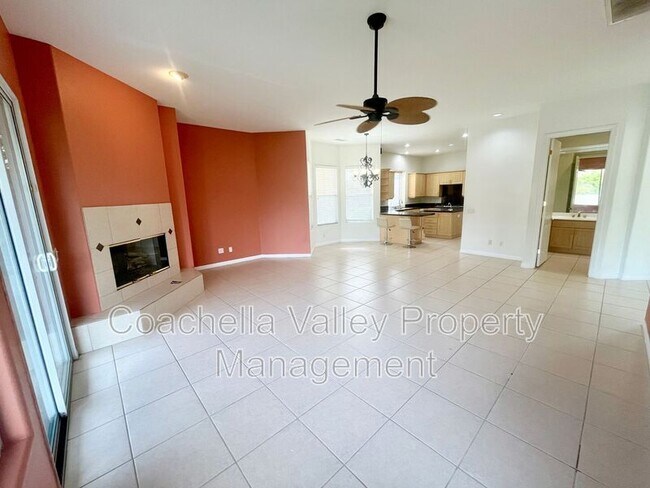 Building Photo - 20 Trafalgar