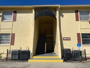 Building Photo - 7309 Abonado Rd