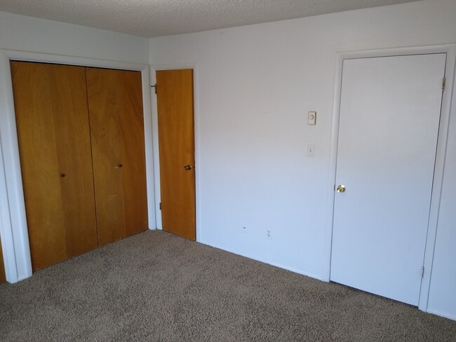 Building Photo - 101 N 1850 W