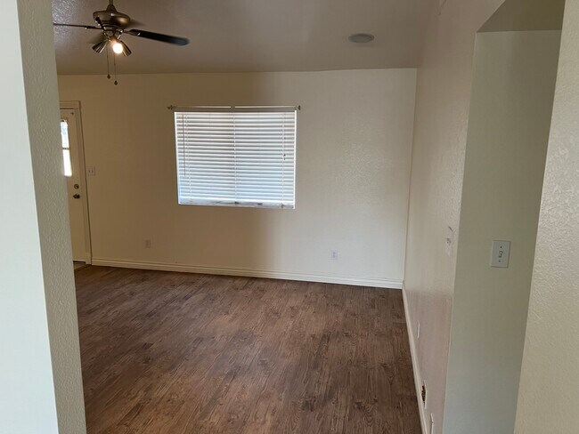 Building Photo - 4058 E Decatur St