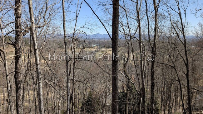 Building Photo - Charming 3-Bedroom Home in High Vista Gated Community – Stunning Views & Modern Updates!