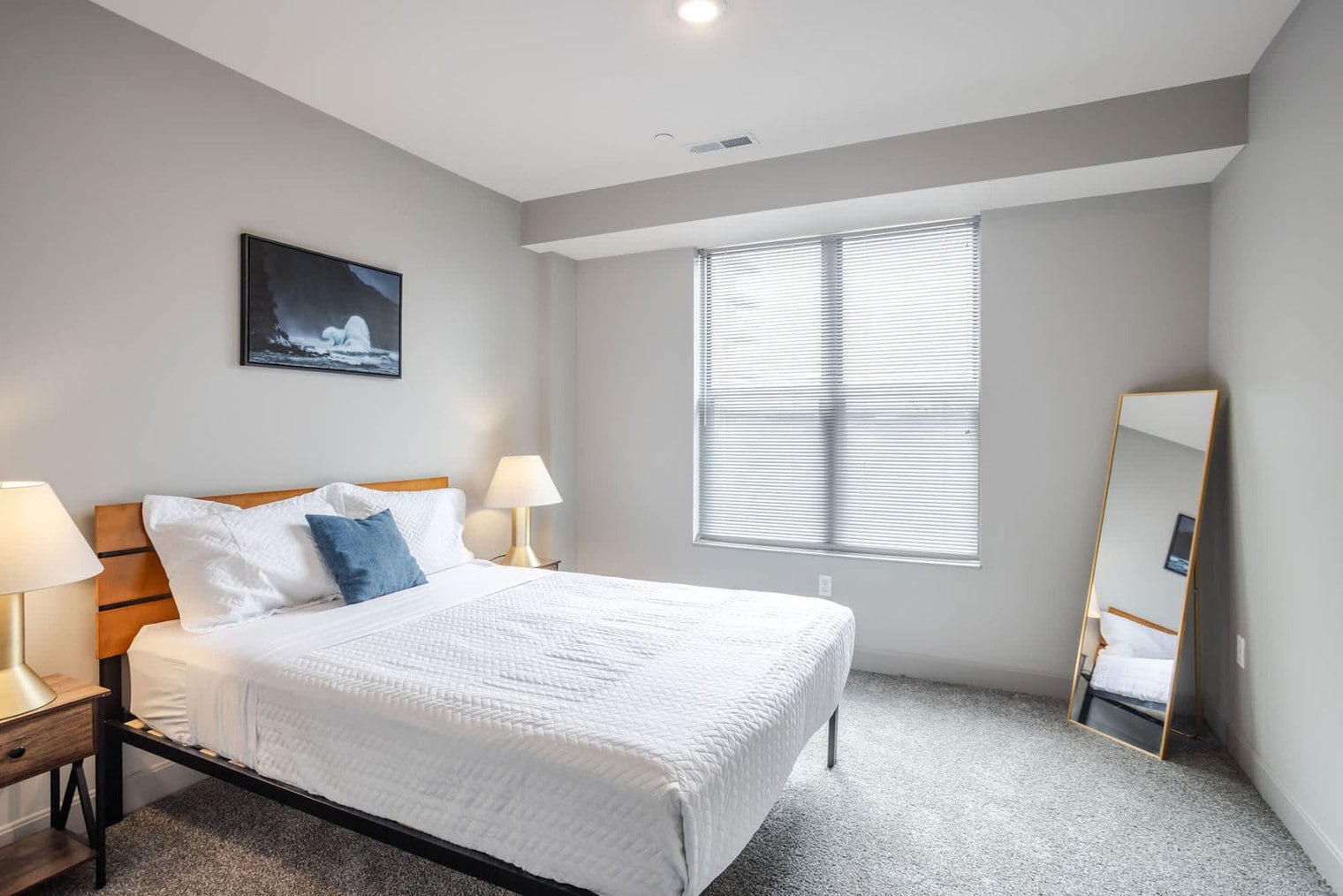 Building Photo - 121 E Freedom Way