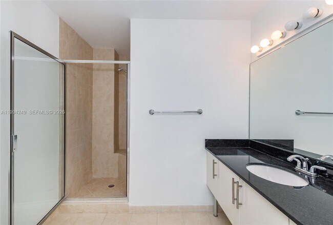 Building Photo - 31 SE 5th St