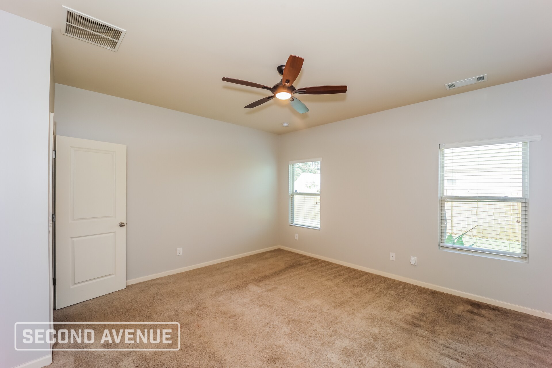 Building Photo - 4080 Clay Ct SE