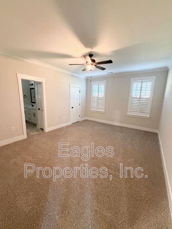 Building Photo - 609 Tuscany Cir