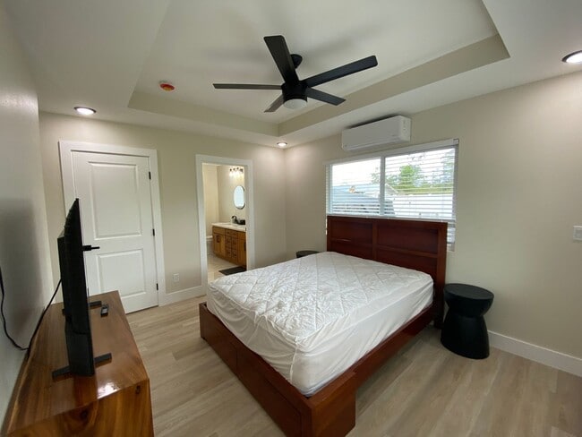 Building Photo - Move-In Ready 3-Bed, 2-Bath Home in Ainaloa – AC, Garage & Wi-Fi Included