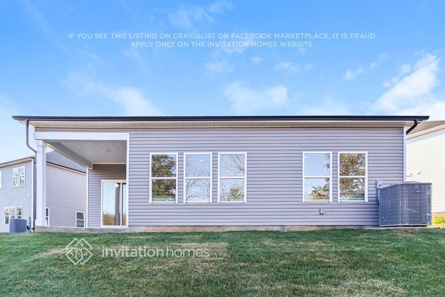 Building Photo - 1223 Bluffton Cir