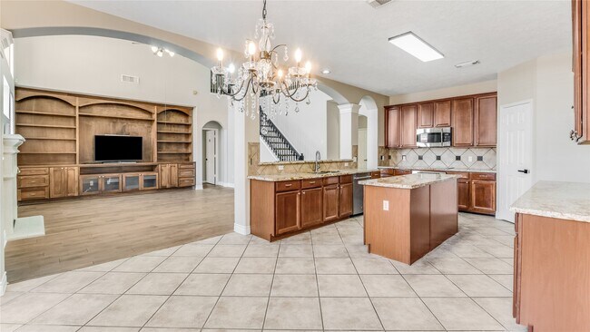 Building Photo - 11405 Starlight Bay St