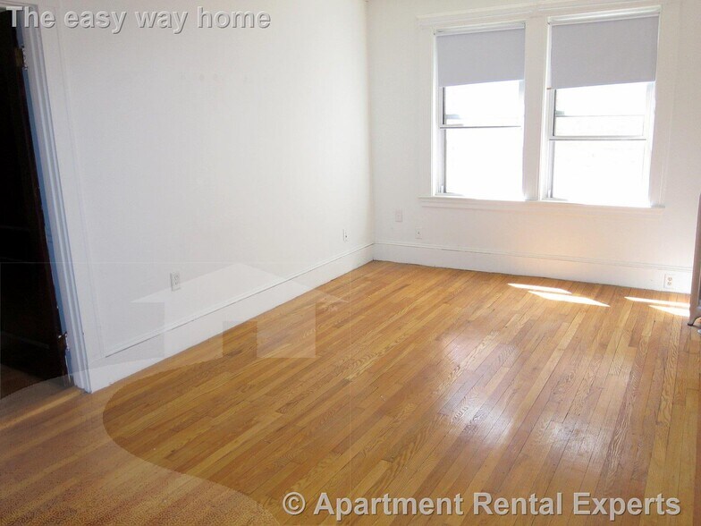 Primary Photo - 155 Summer St