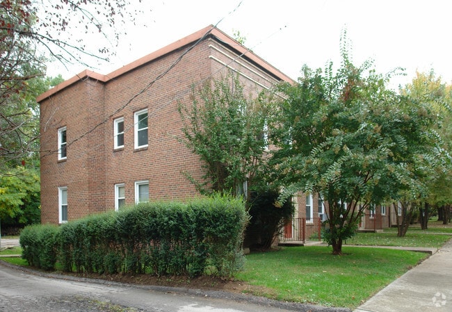 Primary Photo - 1009-1015 Valley Rd