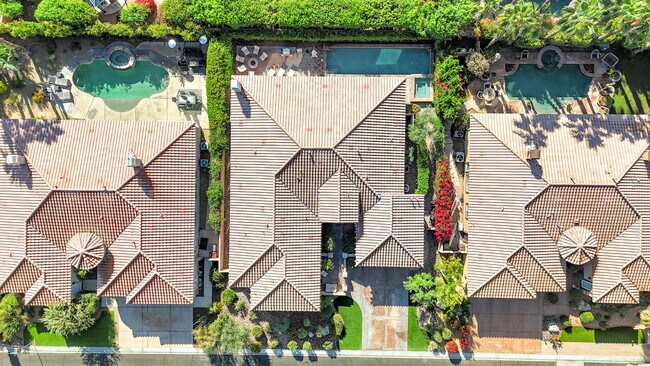 Building Photo - 81715 Charismatic Way