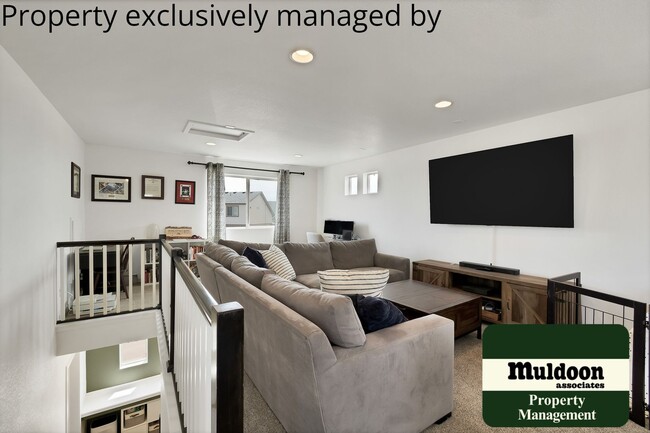 Building Photo - Banning Lewis Ranch 2 story 3 bed 2.5 bath...