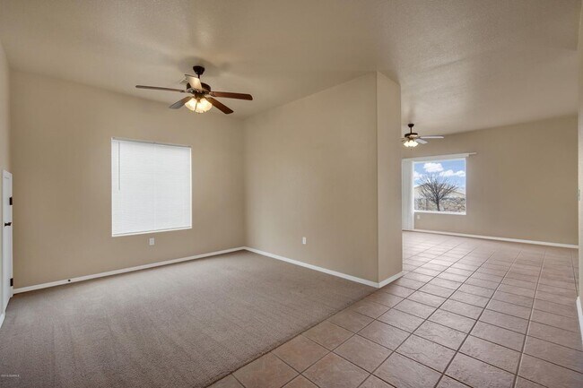 Building Photo - 4633 Rimrock Dr