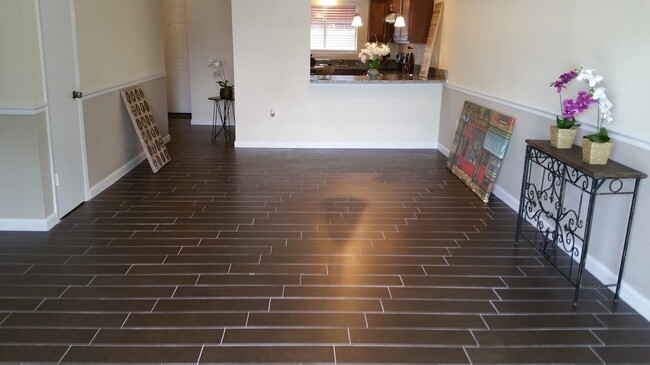 Primary Photo - Stunning all remodeled 2/2 condo with Amaz...