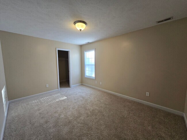 Building Photo - 36 Randolph St