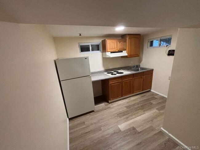 Building Photo - 1600 Brightshore Blvd