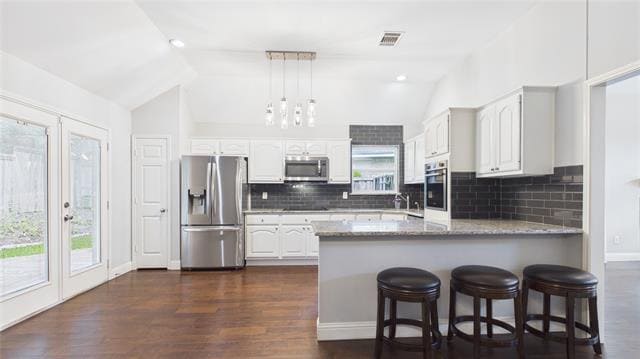 Building Photo - 1405 Meadowbrook Dr