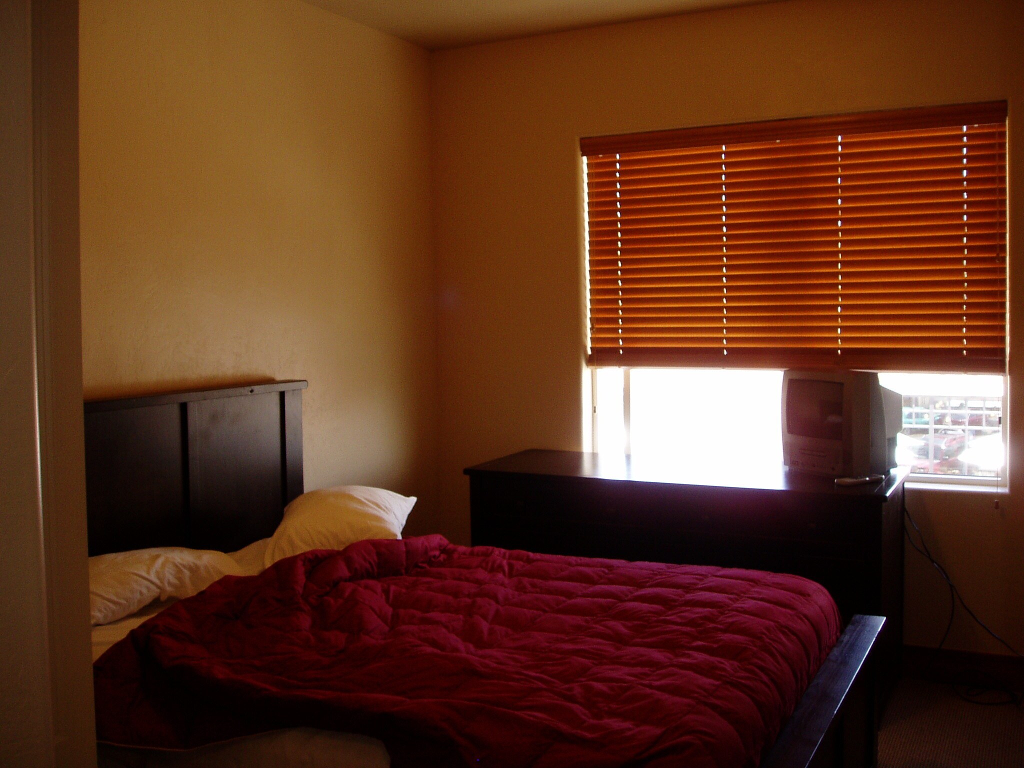 Master Bed - 1646 Fox Hollow Ln