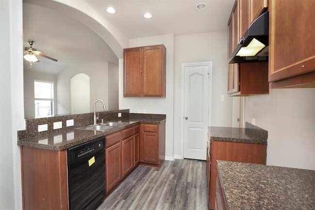 Building Photo - 384 Decoster Blvd