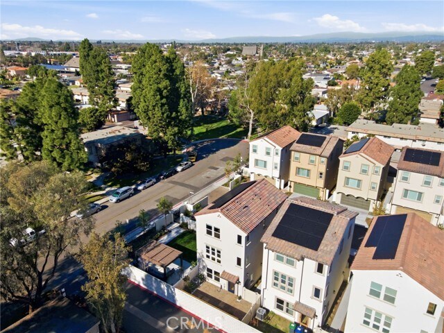 Building Photo - 11716 Rose Dr