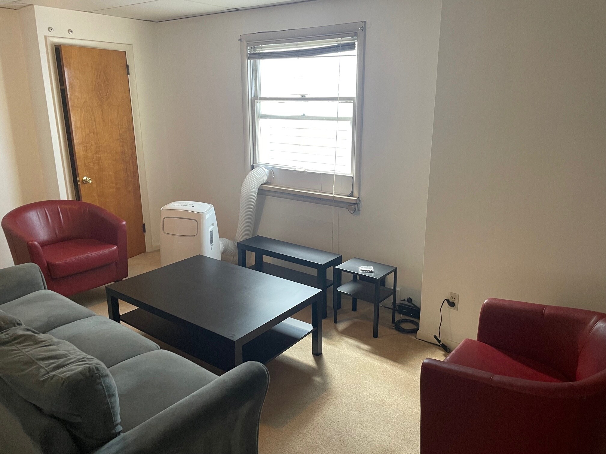 Living Room - 622 Copeland St