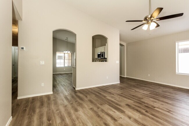 Building Photo - 14453 N Gil Balcome Ct