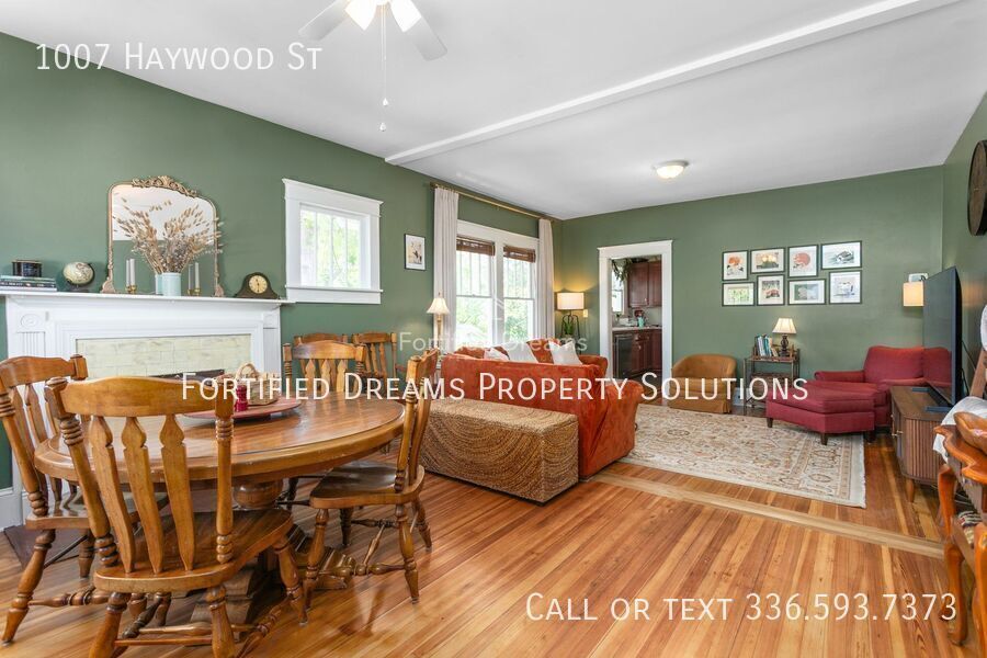 Building Photo - 1007 Haywood St