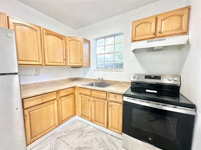 Building Photo - 1278 NW 44th St