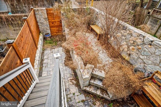 Building Photo - 2315 Eastern Ave