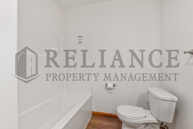 Building Photo - 4263 Cumberland St