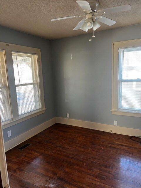 Building Photo - 1208 SW Woodward Ave