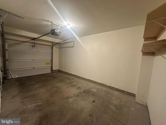 Building Photo - 135 Cardinal Ln