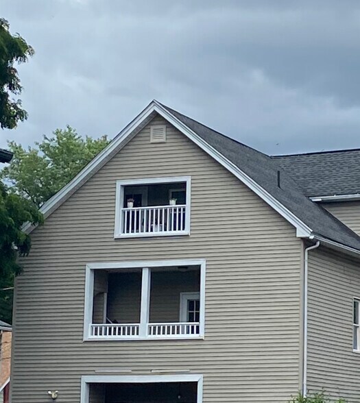 Your own private back porch - 28 Adams St