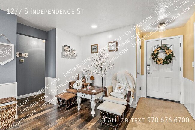 Building Photo - 1277 S Independence St