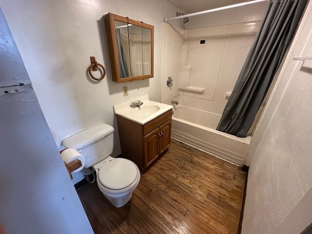 Building Photo - 500 Penn St